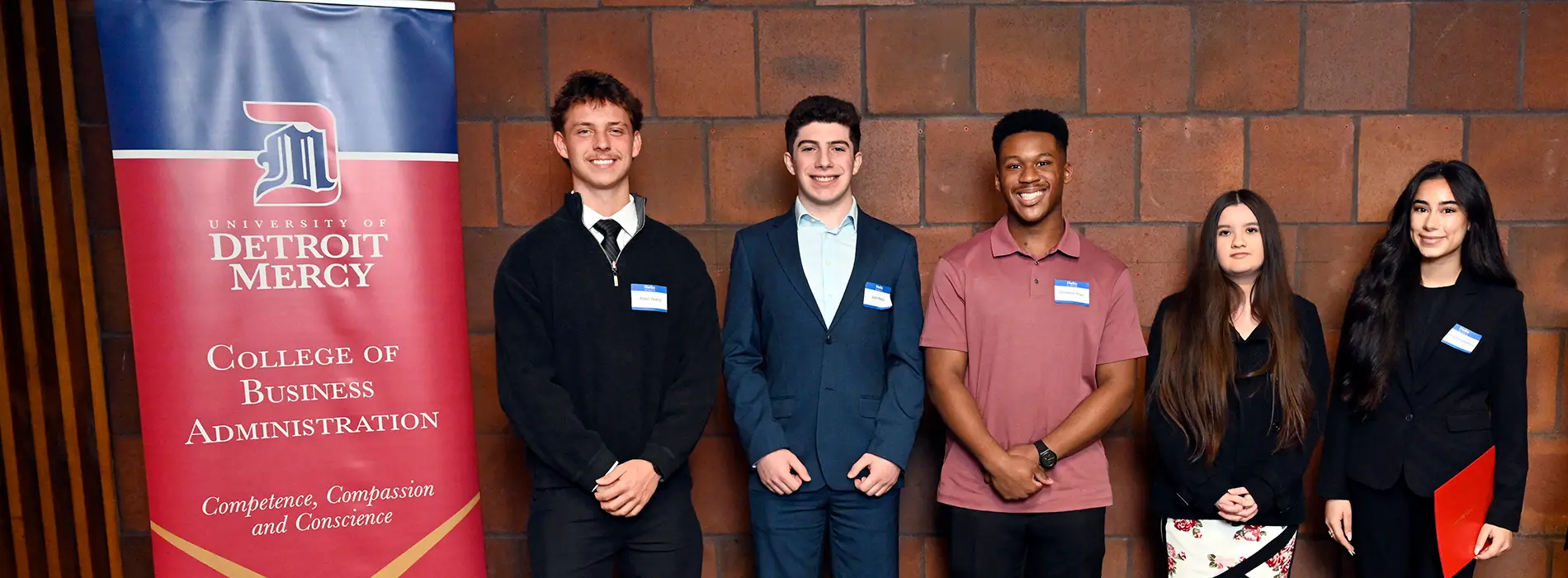 honors and awards for business students